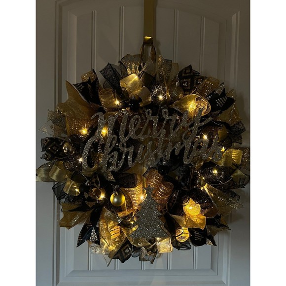 Black & Gold Merry Christmas Tree Ribbon Door Wreath Handmade 22 ins LED W24 - Picture 9 of 9